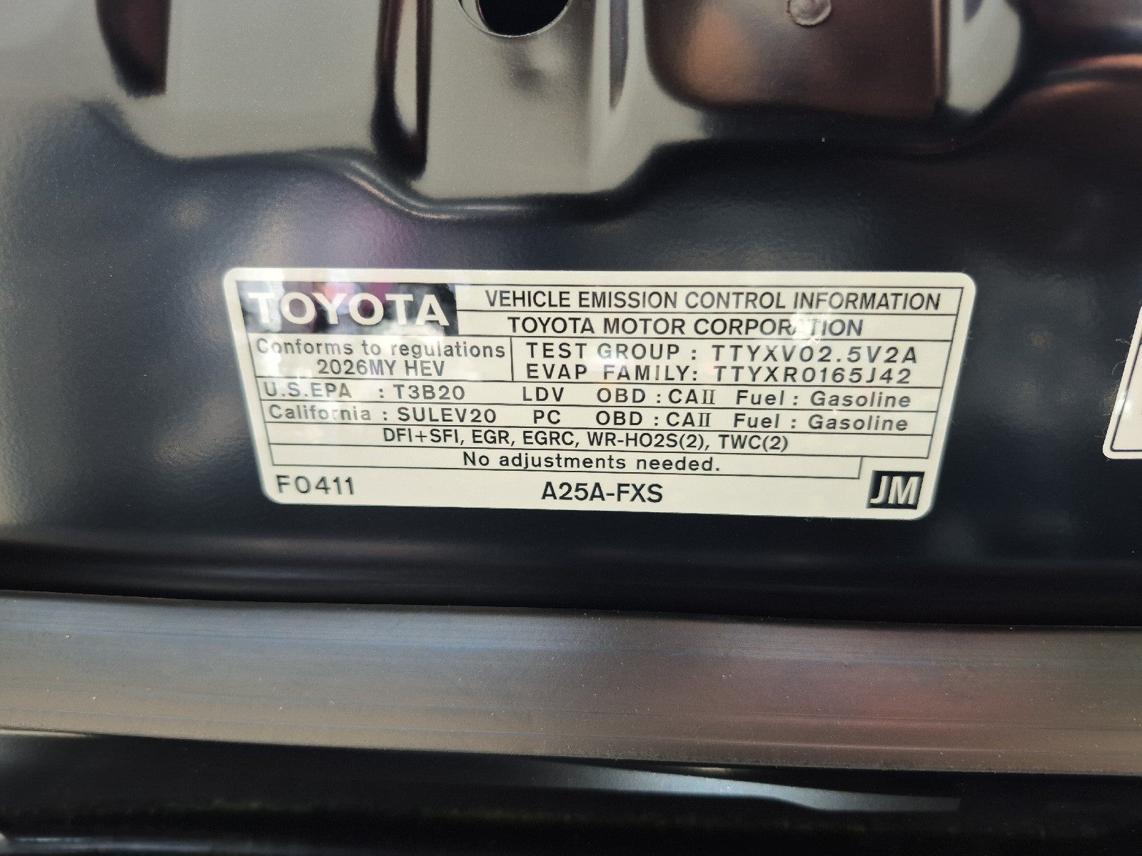 2026 Toyota Camry 4DR CVT HYB LE