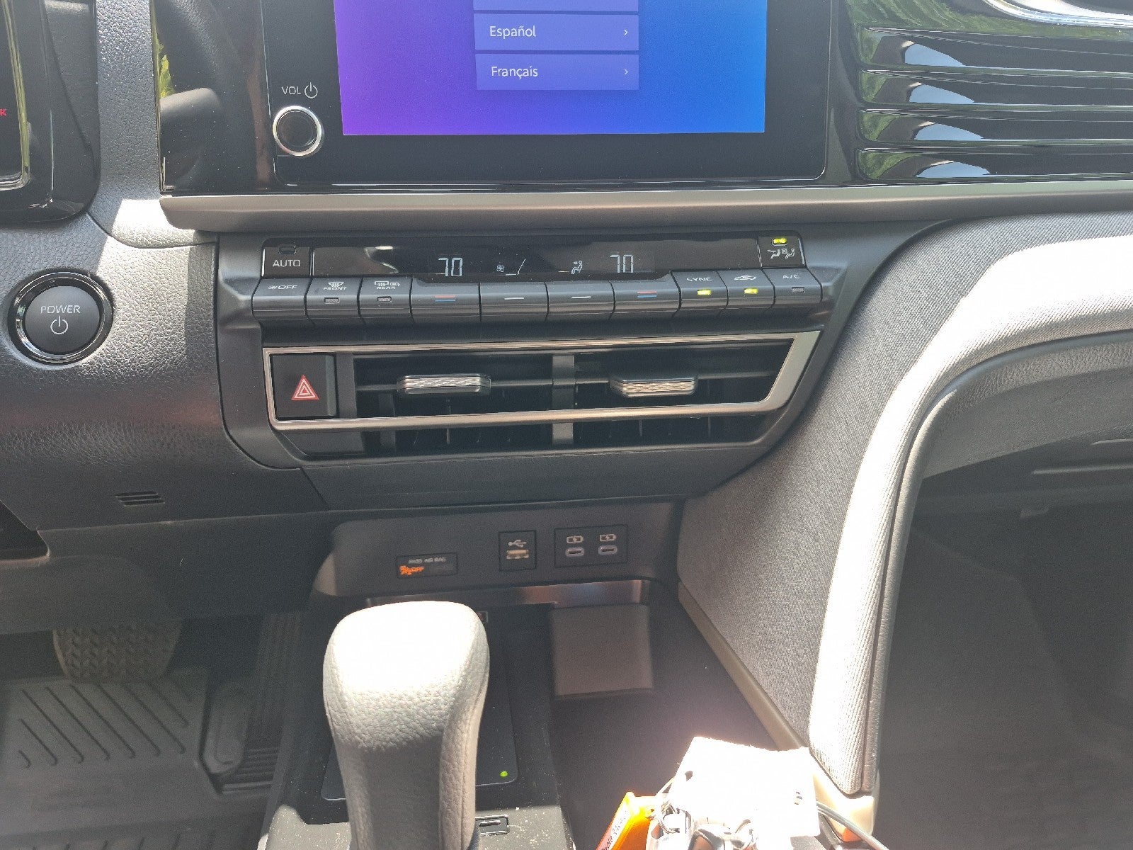 2026 Toyota Camry 4DR CVT HYB LE