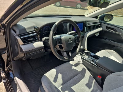2026 Toyota Camry 4DR CVT HYB LE