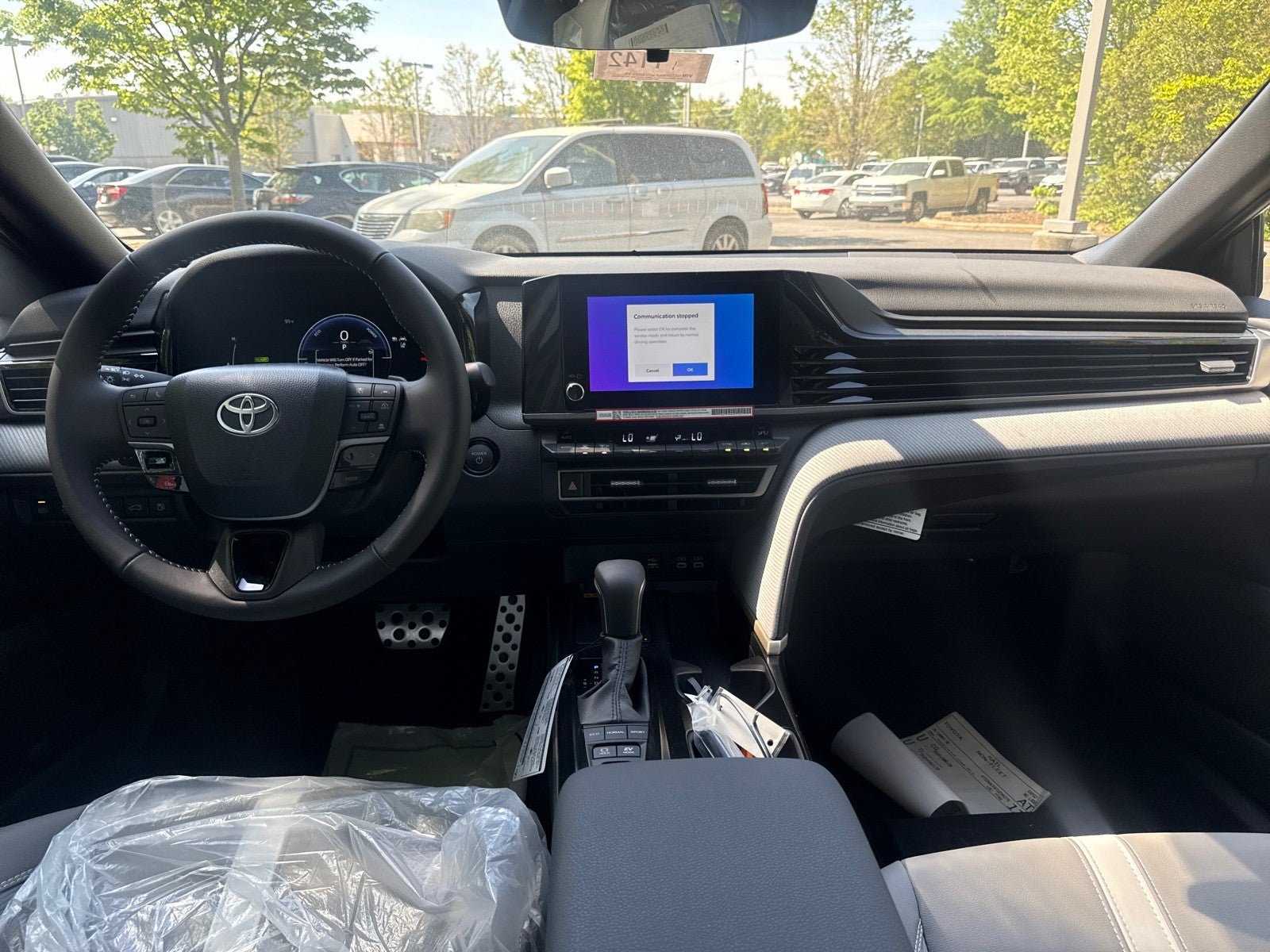 2026 Toyota Camry 4DR CVT HYB SE