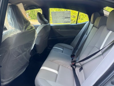 2026 Toyota Camry 4DR CVT HYB SE