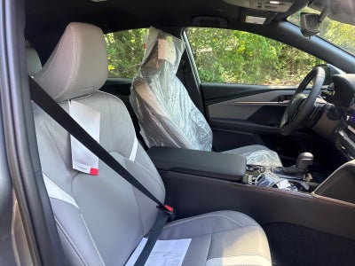 2026 Toyota Camry 4DR CVT HYB SE