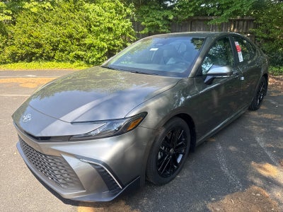 2026 Toyota Camry 4DR CVT HYB SE