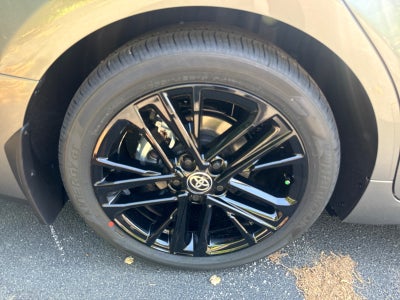 2026 Toyota Camry 4DR CVT HYB SE