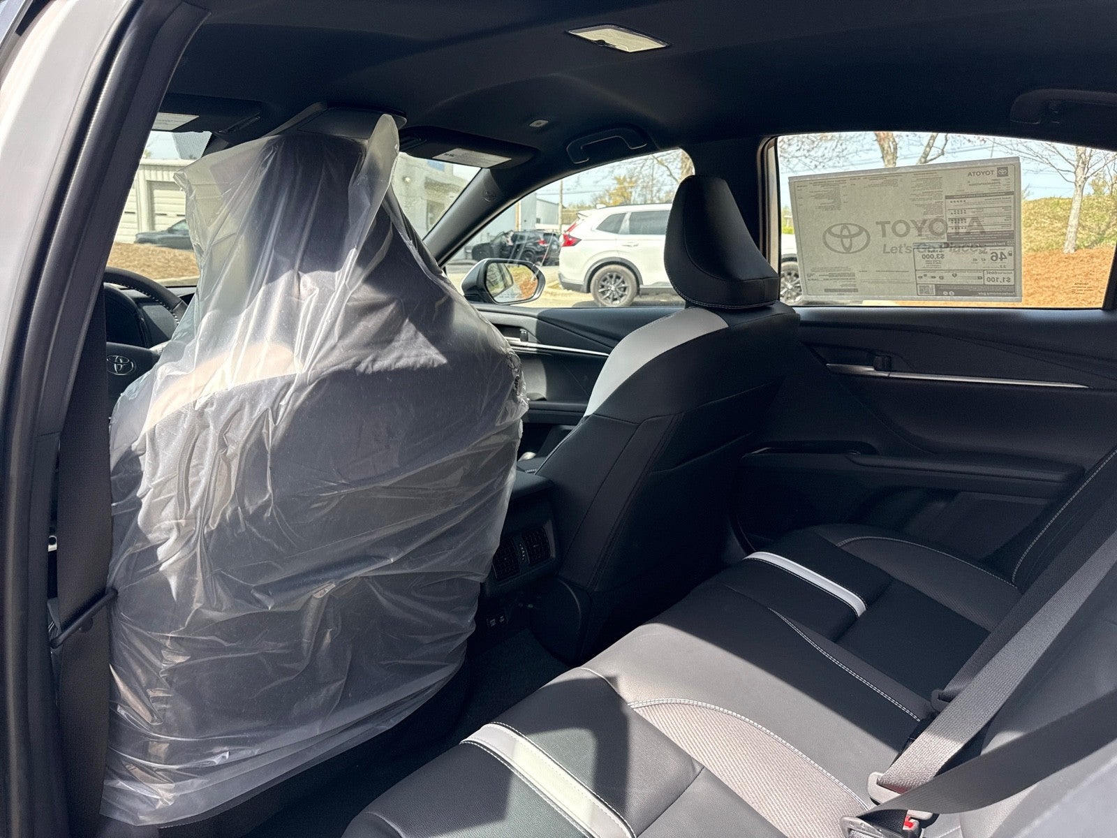 2026 Toyota Camry 4DR CVT HYB SE