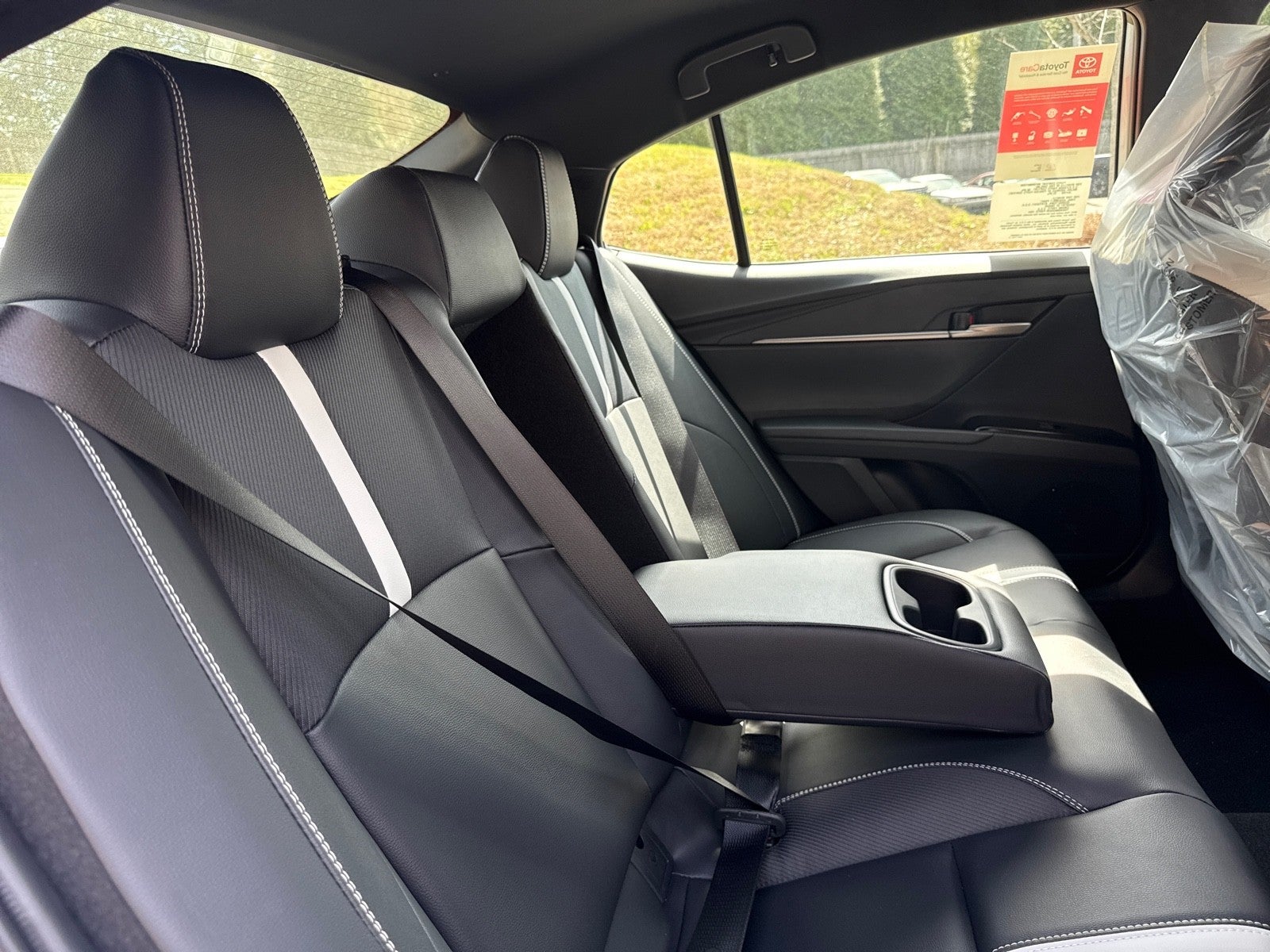 2026 Toyota Camry 4DR CVT HYB SE