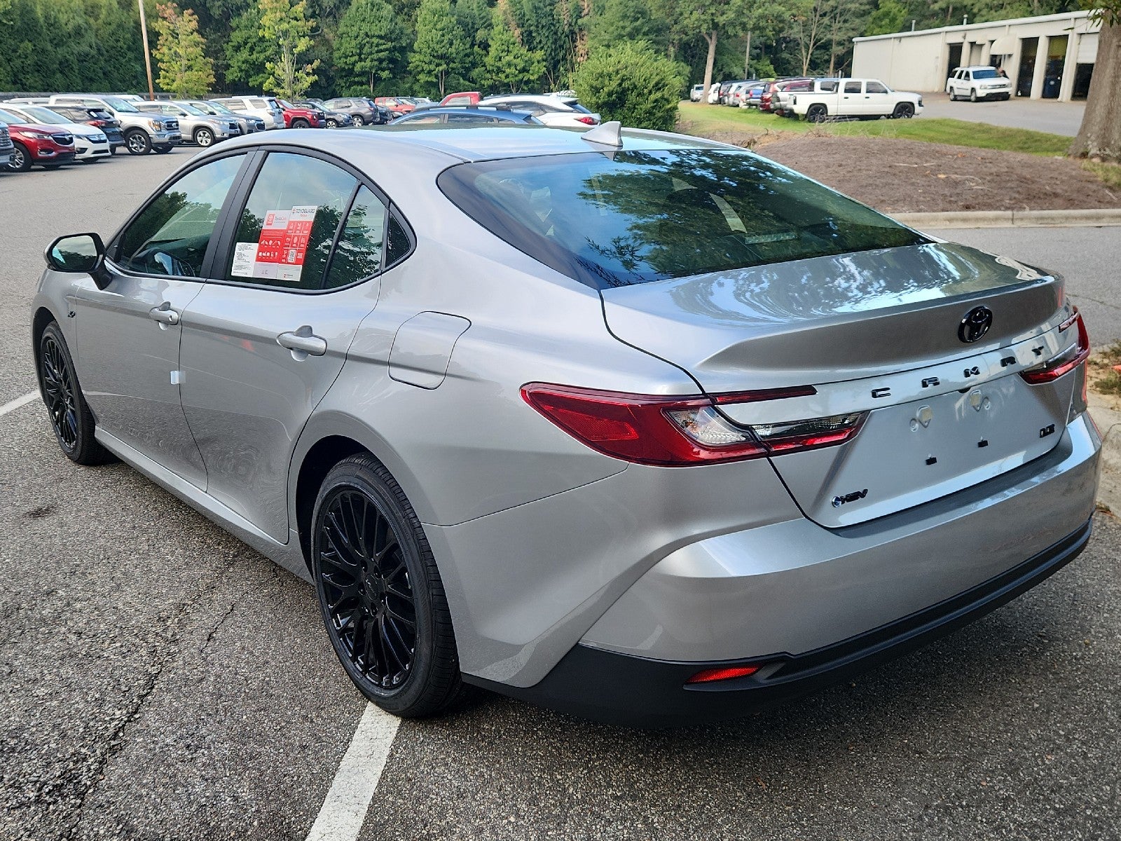 2026 Toyota Camry 4DR CVT HYB LE