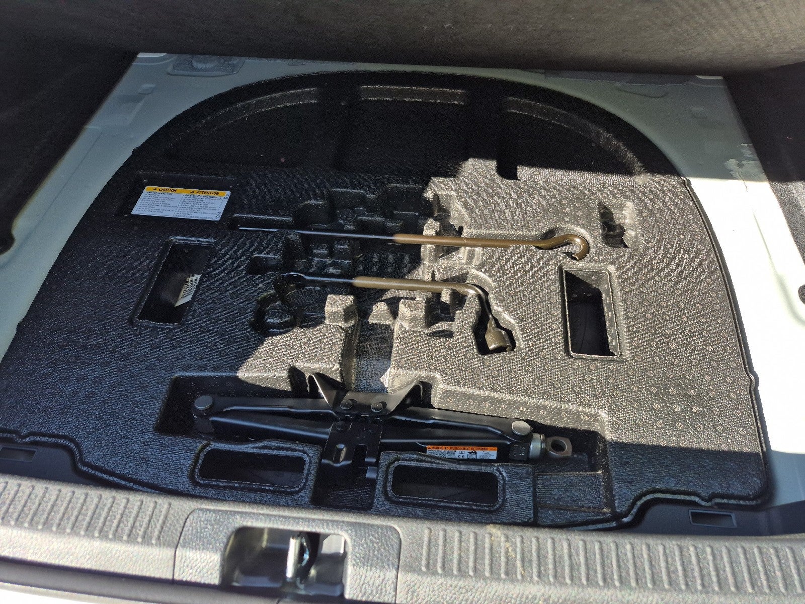 2026 Toyota Camry 4DR CVT HYB XLE