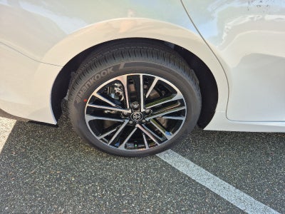 2026 Toyota Camry 4DR CVT HYB XLE