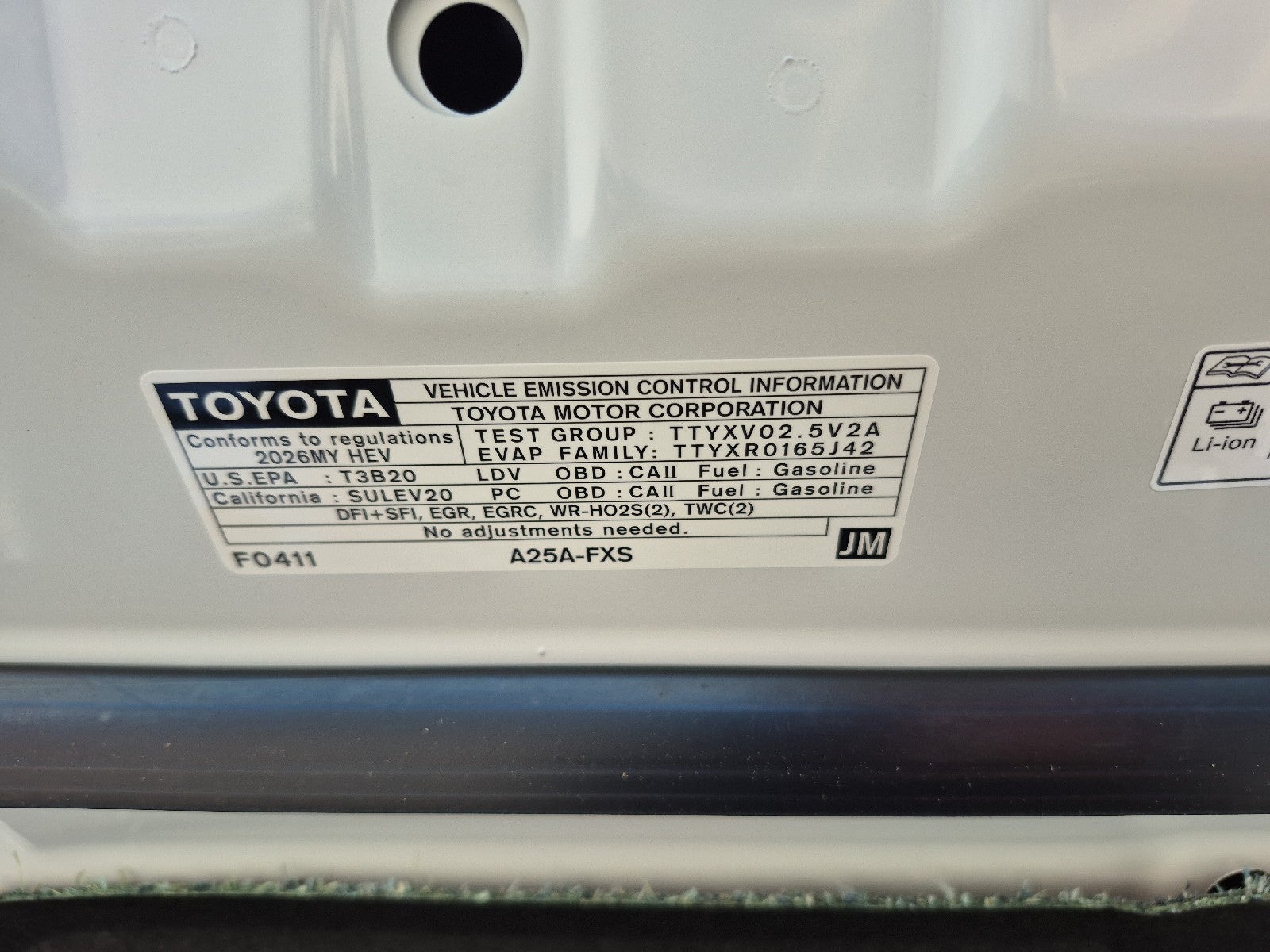 2026 Toyota Camry 4DR CVT HYB XLE