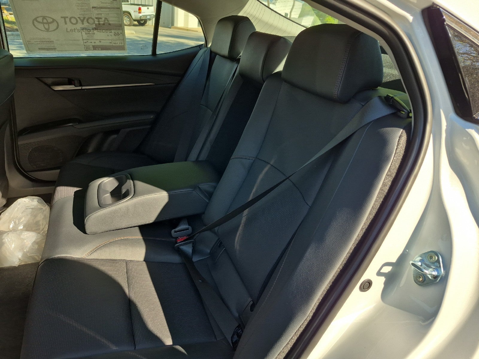 2026 Toyota Camry 4DR CVT HYB XLE