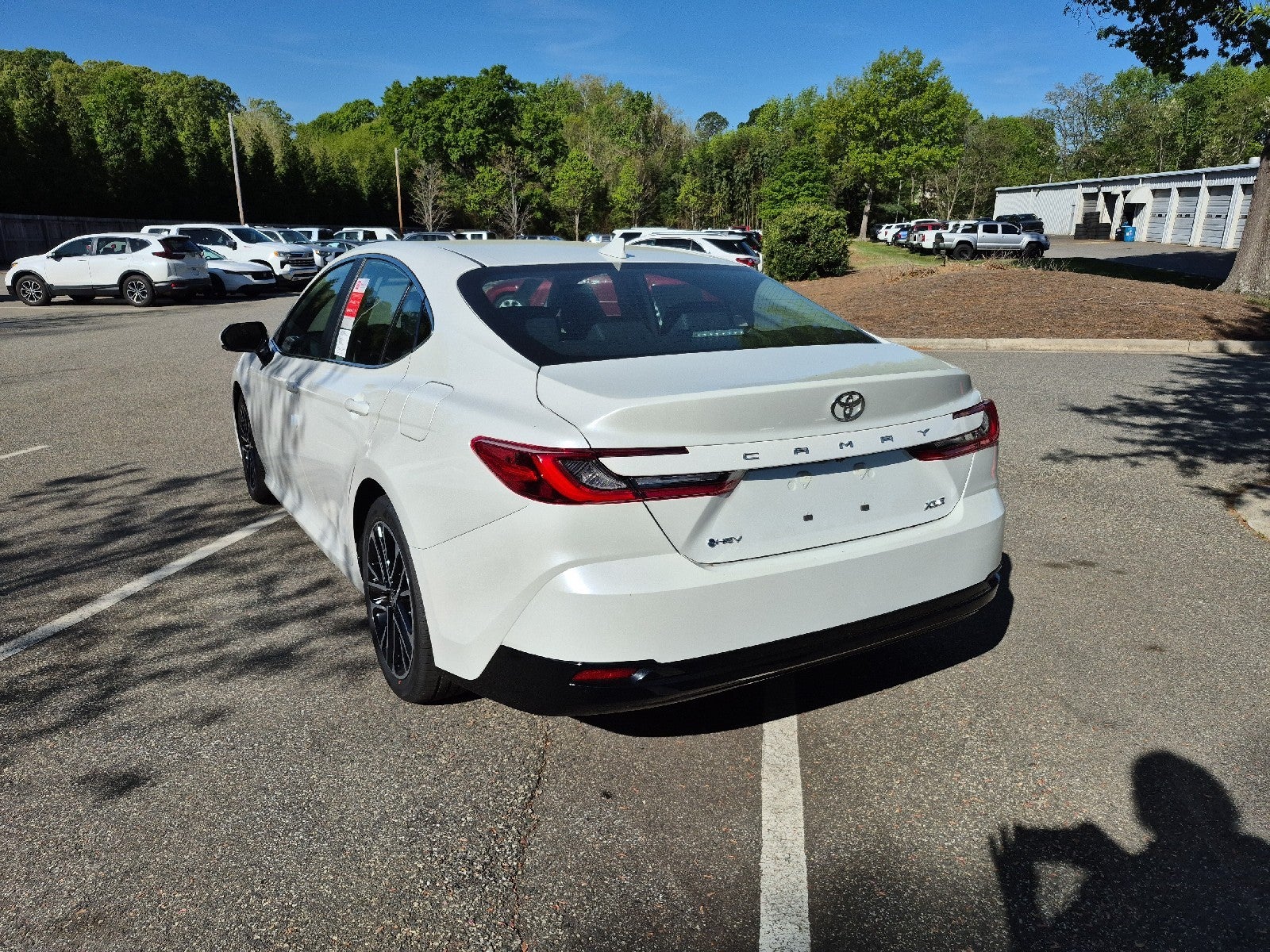 2026 Toyota Camry 4DR CVT HYB XLE