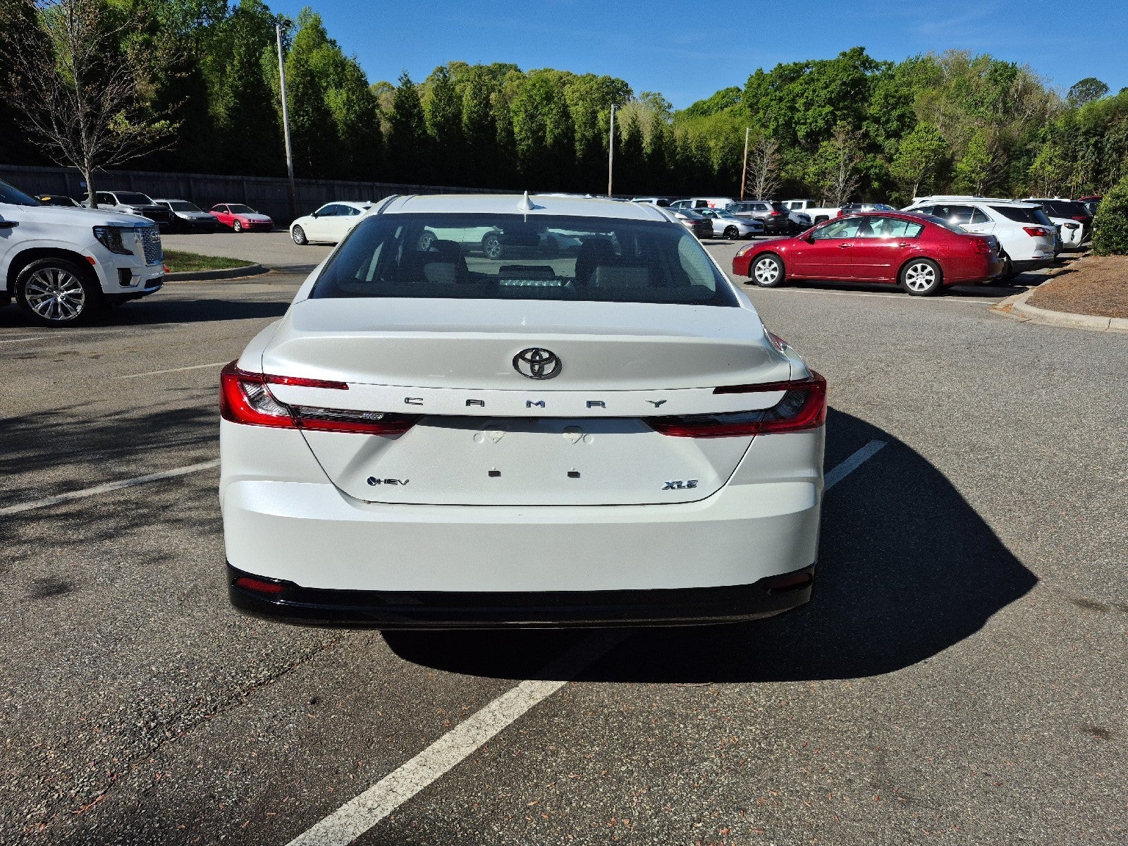 2026 Toyota Camry 4DR CVT HYB XLE