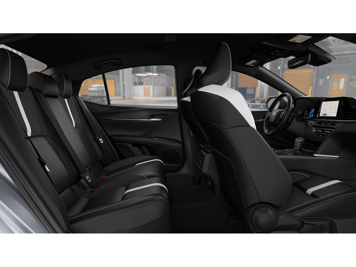 2026 Toyota Camry Hybrid SE