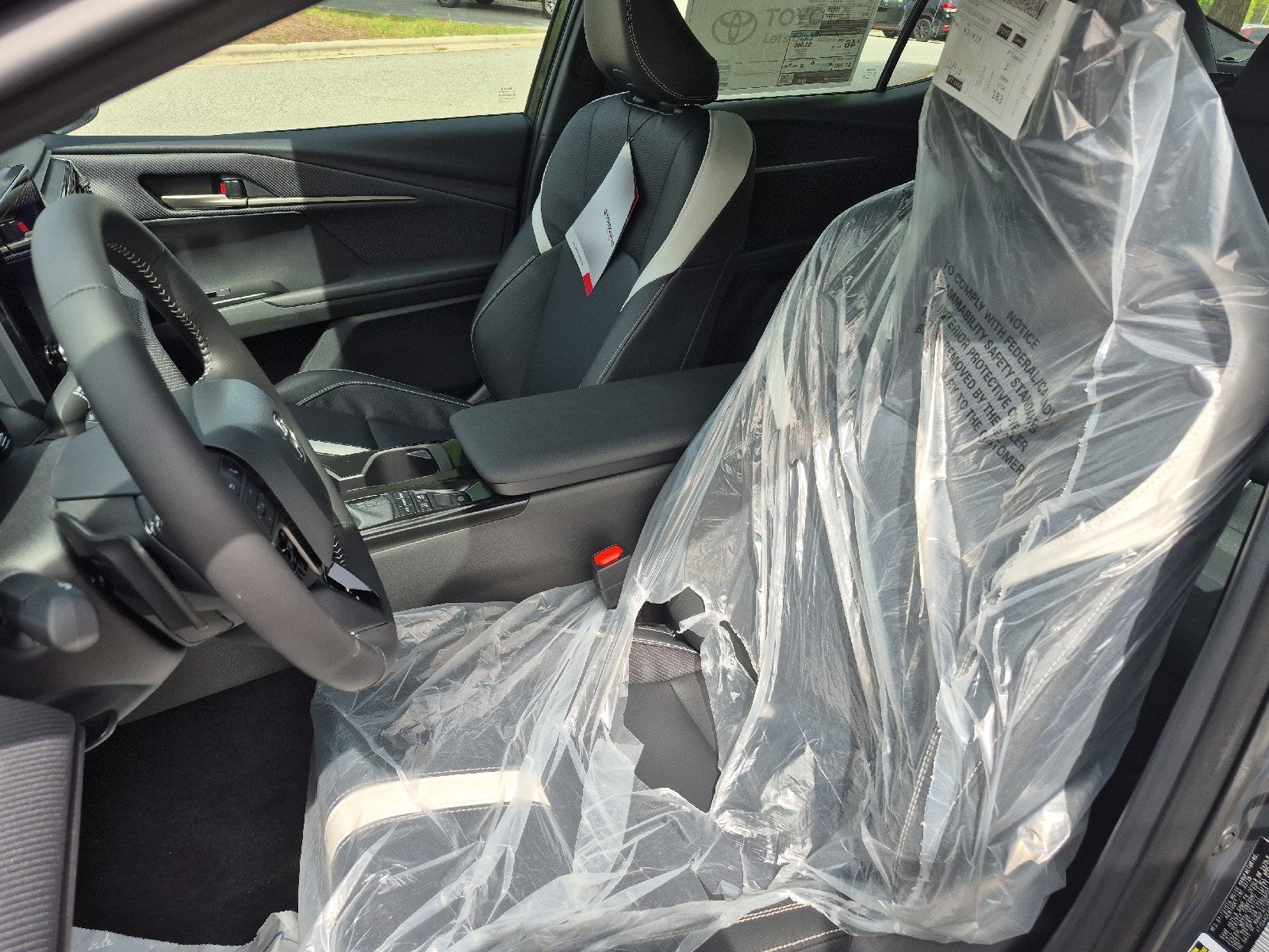 2026 Toyota Camry 4DR CVT HYB SE