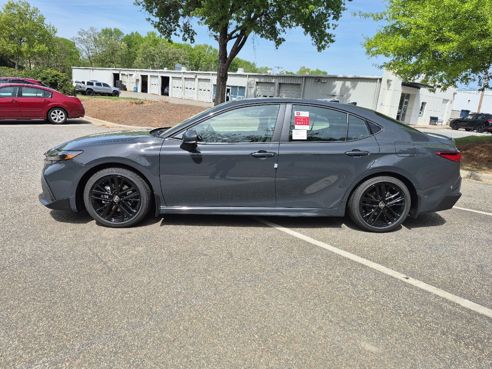 2026 Toyota Camry 4DR CVT HYB SE