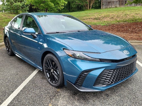 2026 Toyota Camry 4DR CVT HYB SE
