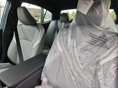 2026 Toyota Camry 4DR CVT HYB SE