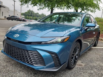 2026 Toyota Camry 4DR CVT HYB SE