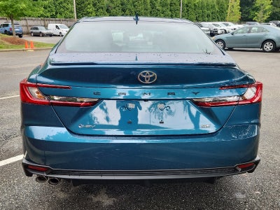 2026 Toyota Camry 4DR CVT HYB SE