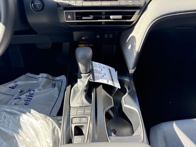 2026 Toyota Camry 4DR CVT HYB LE