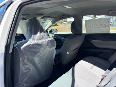 2026 Toyota Camry 4DR CVT HYB LE