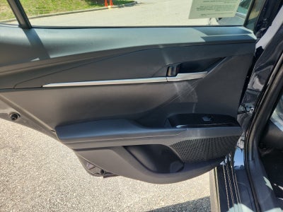 2026 Toyota Camry 4DR CVT HYB SE