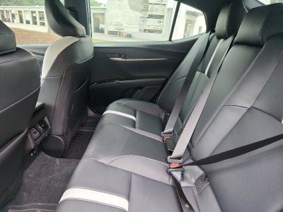 2026 Toyota Camry 4DR CVT HYB SE