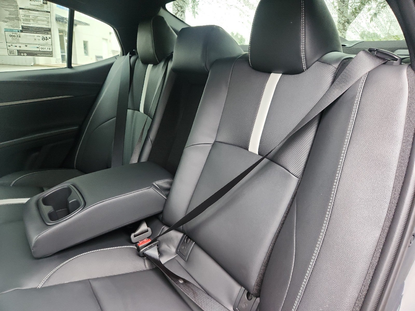 2026 Toyota Camry 4DR CVT HYB SE