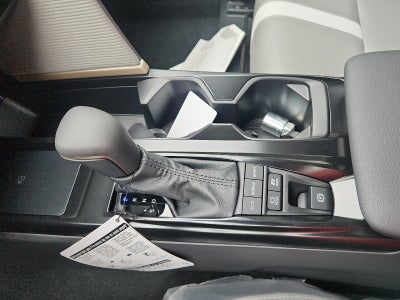 2026 Toyota Camry 4DR CVT HYB SE
