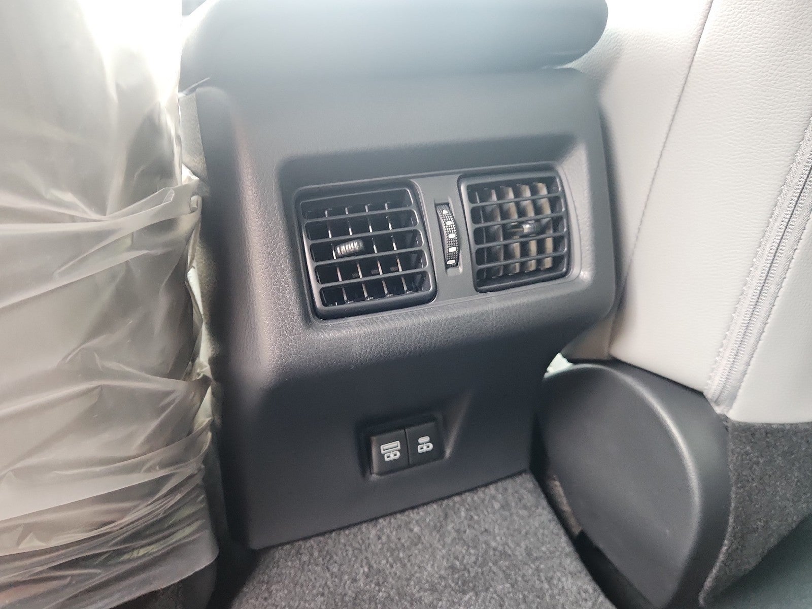 2026 Toyota Camry 4DR CVT HYB SE