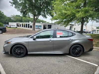 2026 Toyota Camry 4DR CVT HYB SE