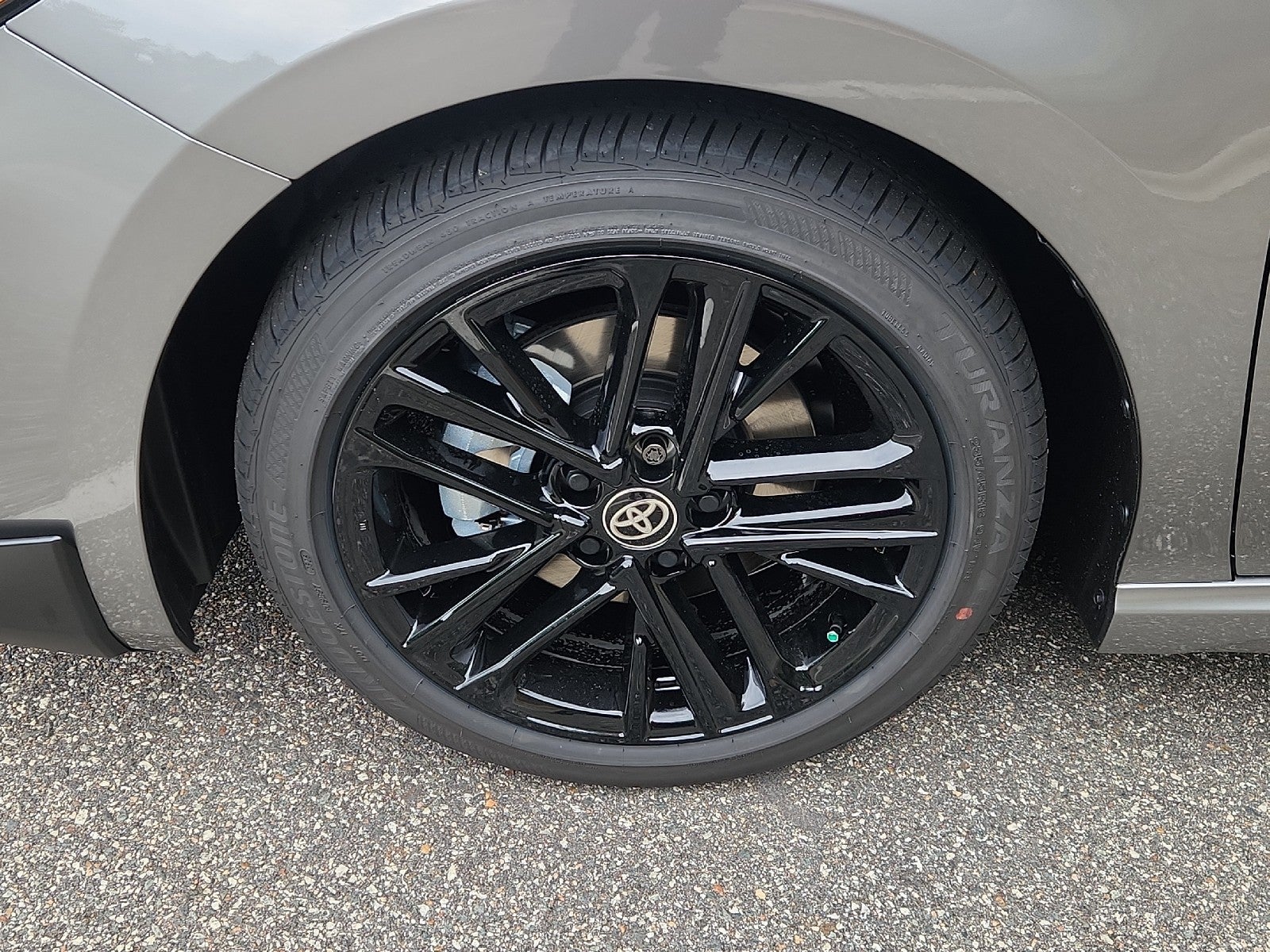 2026 Toyota Camry 4DR CVT HYB SE