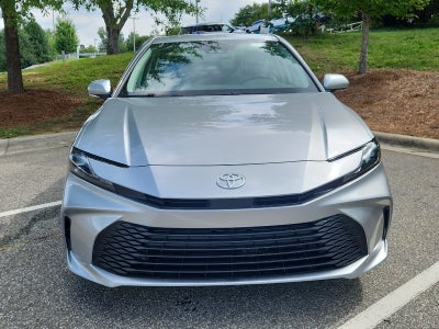 2026 Toyota Camry 4DR CVT HYB LE