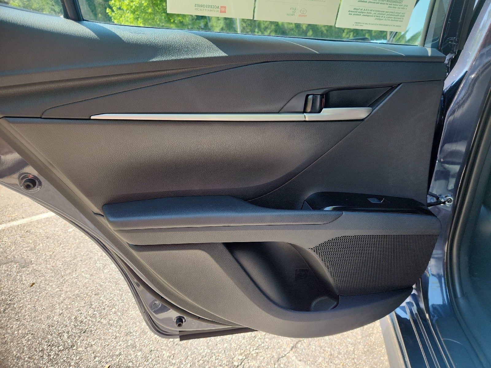 2026 Toyota Camry 4DR CVT HYB SE