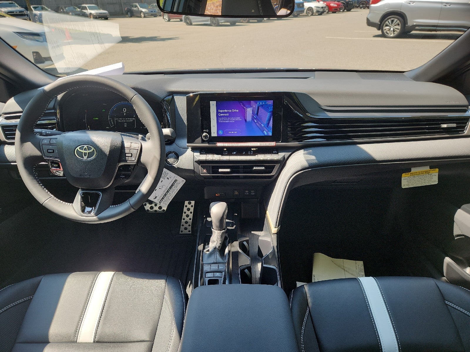 2026 Toyota Camry 4DR CVT HYB SE