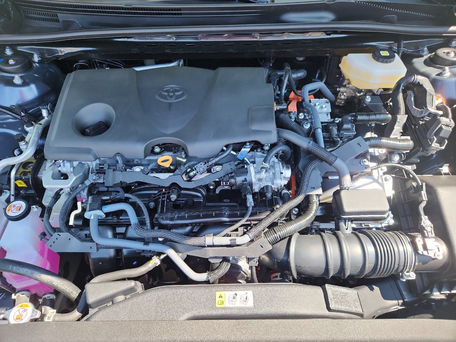2026 Toyota Camry 4DR CVT HYB SE