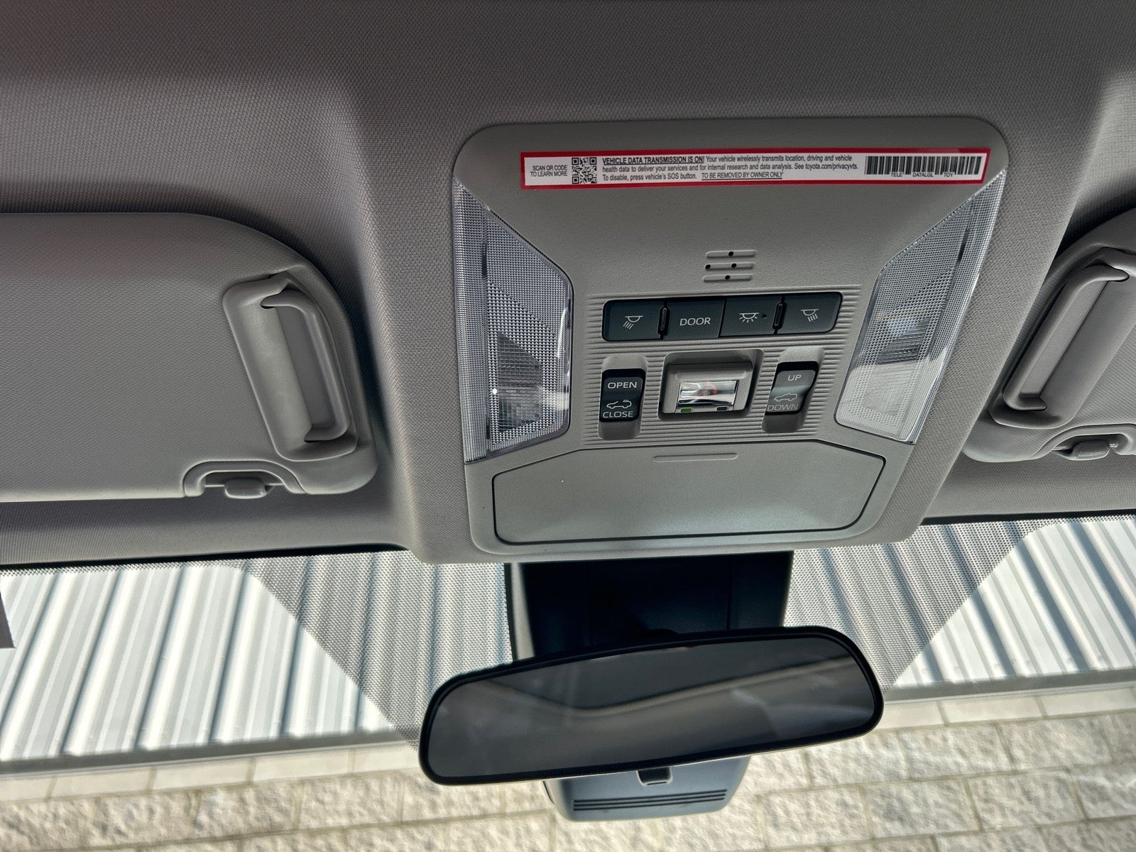 2025 Toyota RAV4 4DR AWD HYB XLE