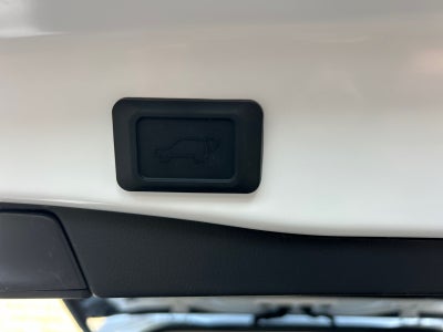 2025 Toyota RAV4 4DR AWD HYB XLE