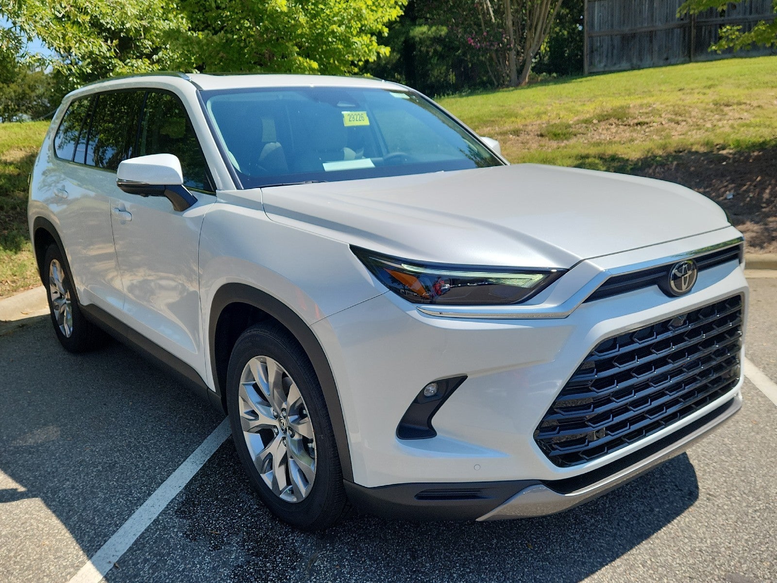 2026 Toyota Grand Highlander 4DR FWD LIMITED