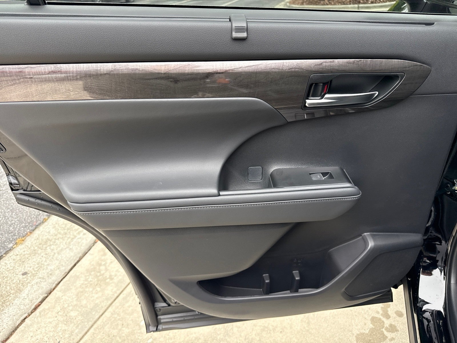 2026 Toyota Highlander Hybrid Hybrid Platinum
