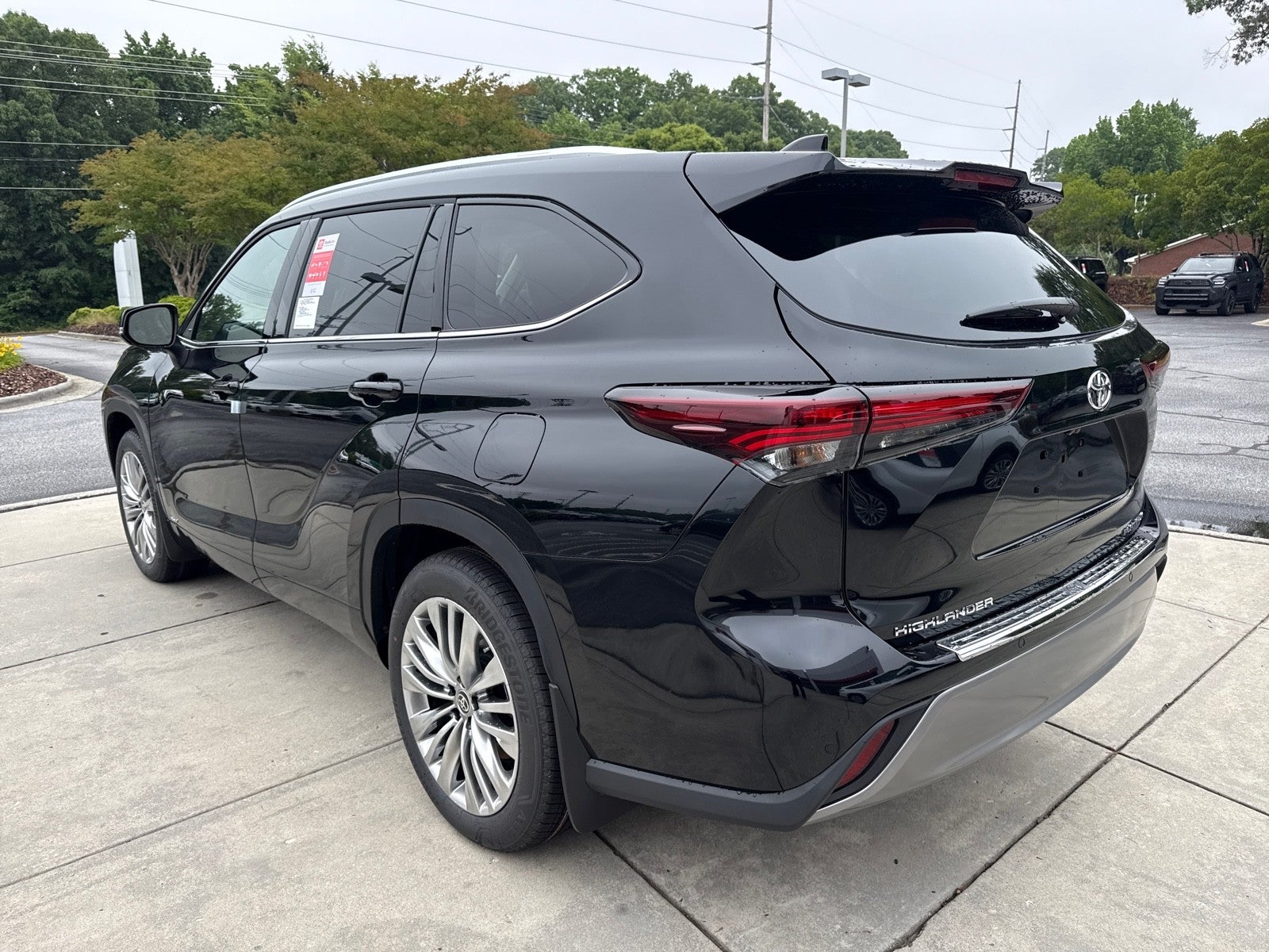 2026 Toyota Highlander Hybrid Hybrid Platinum