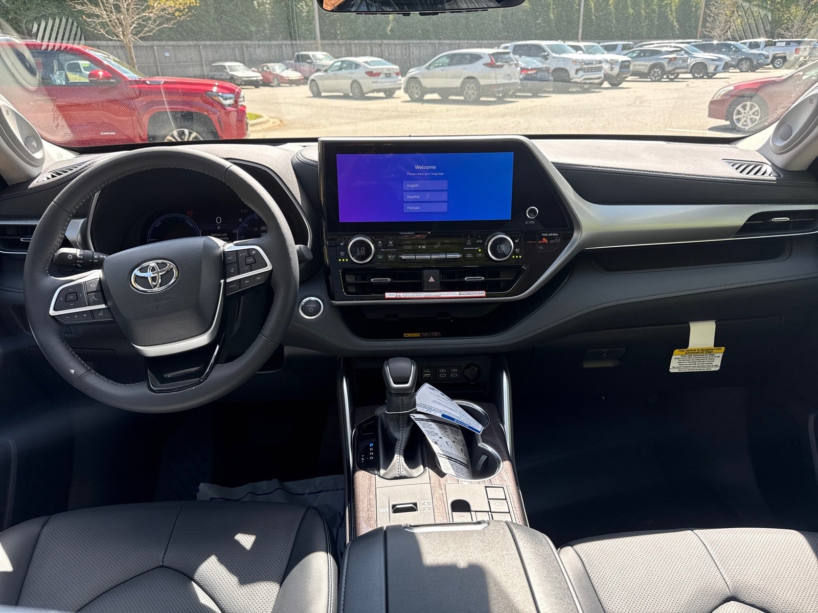 2026 Toyota Highlander 4DR HYB AWD PLATINUM