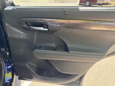 2026 Toyota Highlander 4DR HYB AWD PLATINUM