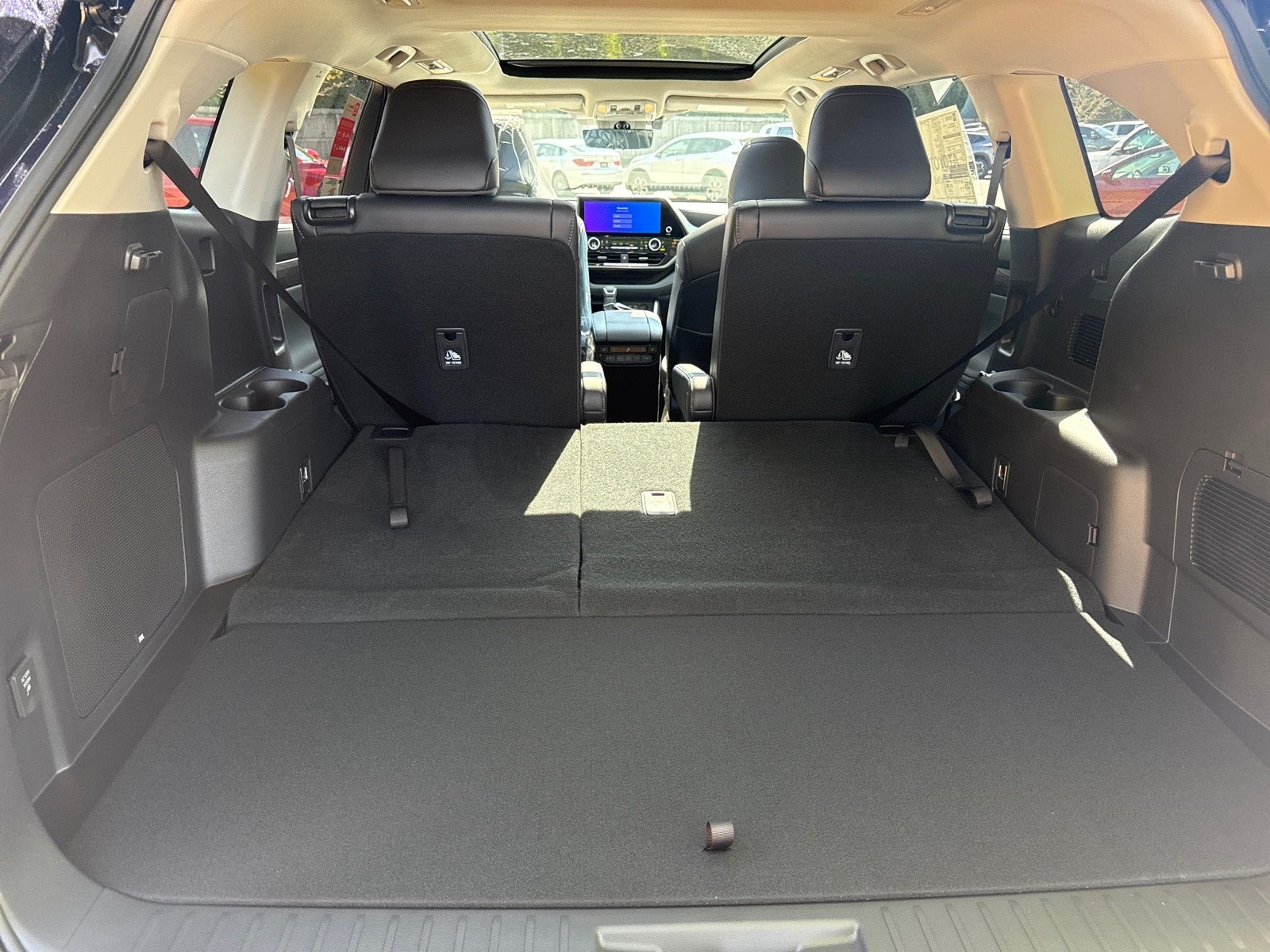 2026 Toyota Highlander 4DR HYB AWD PLATINUM