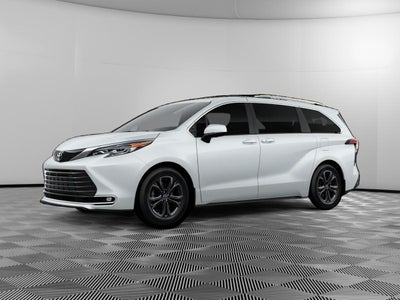 2026 Toyota Sienna Platinum
