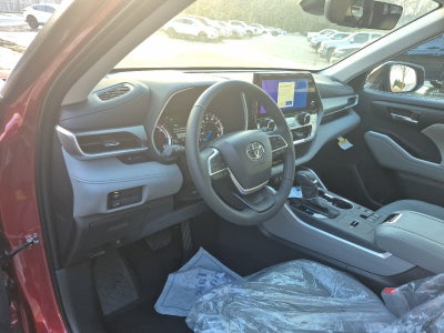 2026 Toyota Highlander Hybrid Hybrid XLE