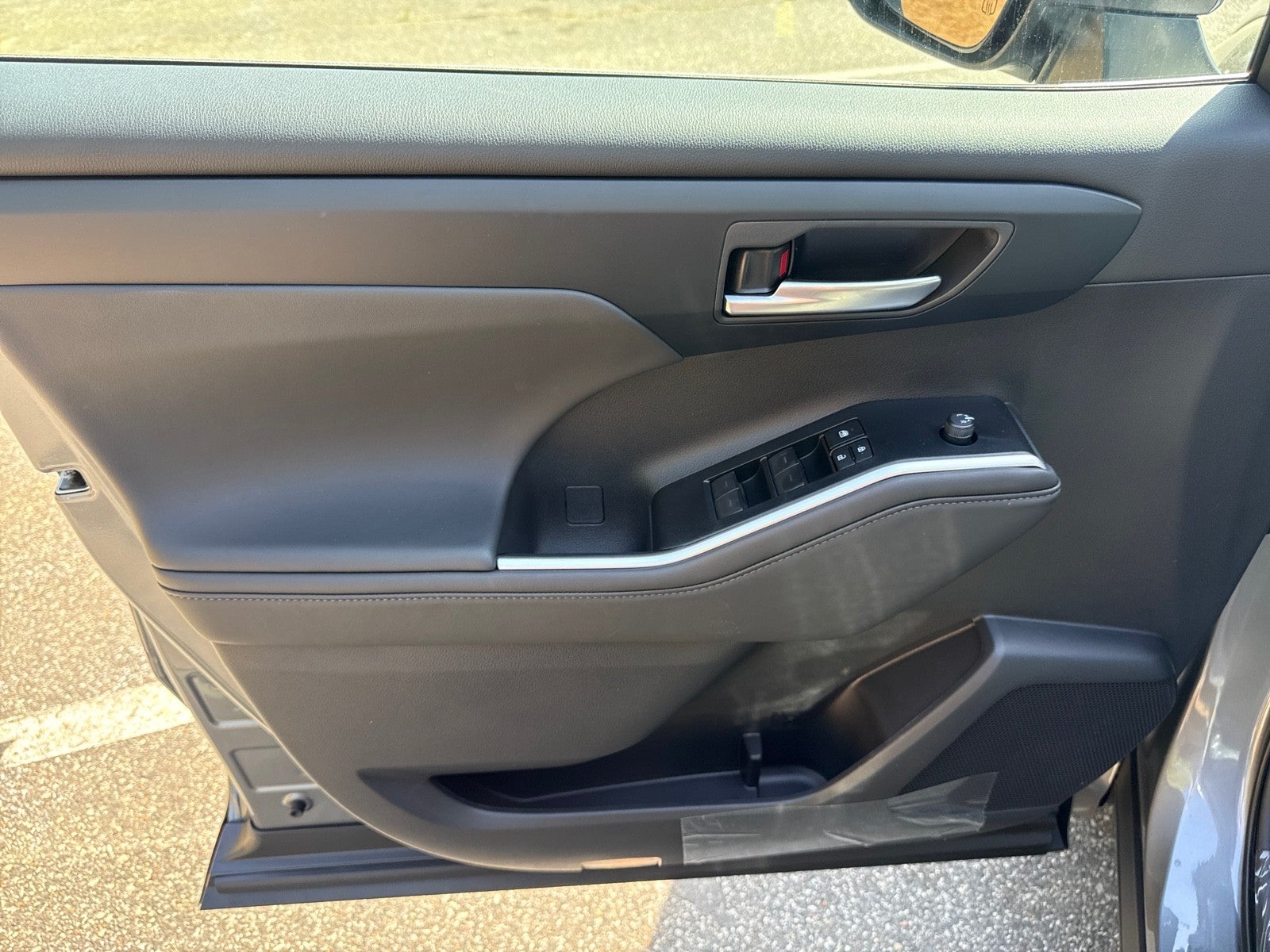 2026 Toyota Highlander 4DR HYB AWD XLE