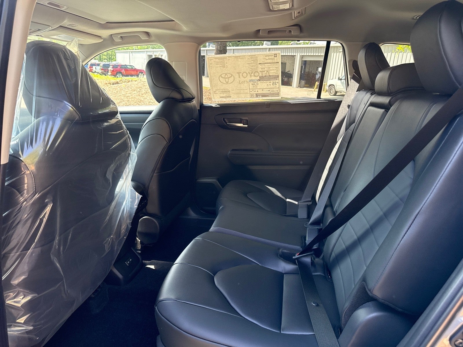 2026 Toyota Highlander 4DR HYB AWD XLE