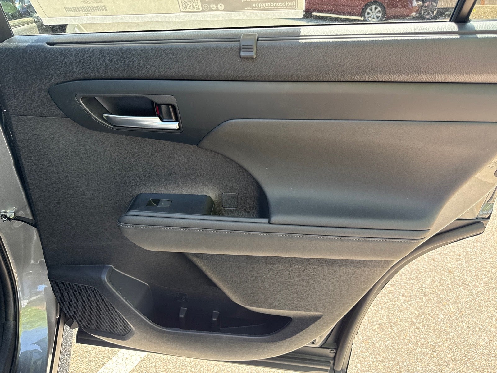 2026 Toyota Highlander 4DR HYB AWD XLE